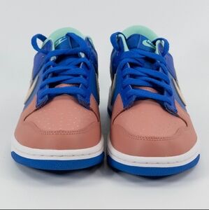 Nike Kids Sneakers in Blue and Pink